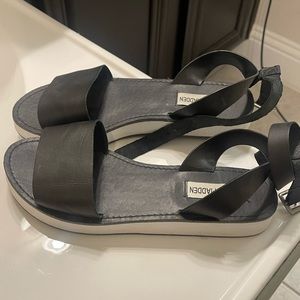 Steve Madden Sandals